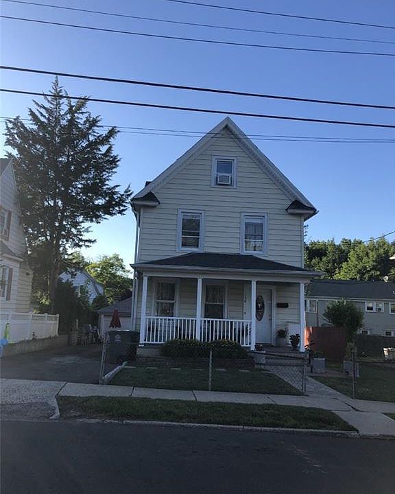 2nd image of 138 Trenton Ave