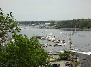 424-426 Main St, Southwest Harbor, ME 04679
