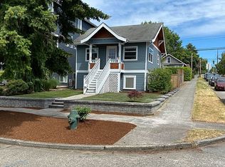 3040 44th Ave SW, Seattle, WA 98116