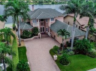 5170 Harborage Dr, Fort Myers, FL 33908
