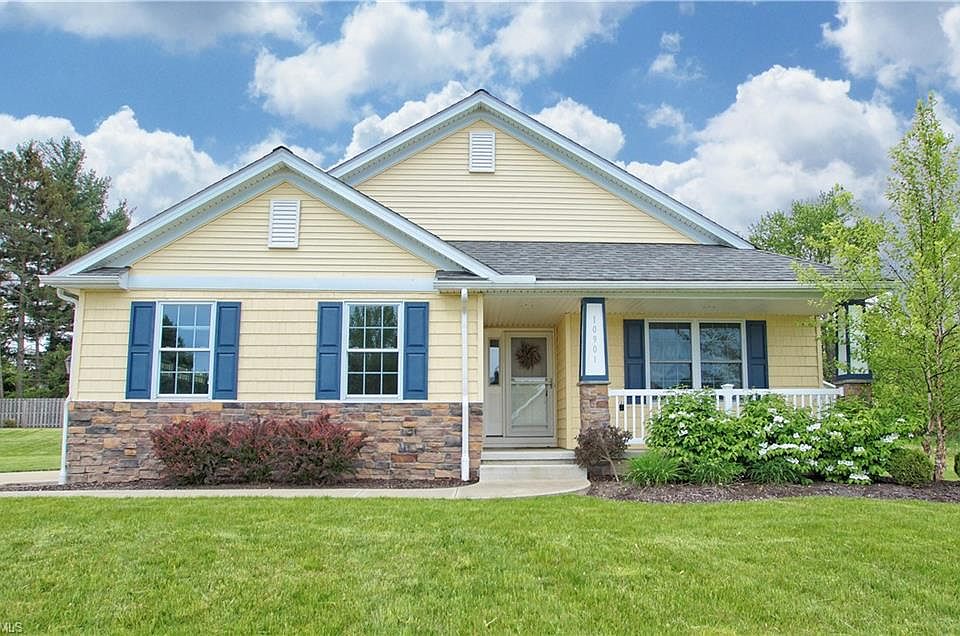 1st image of 10901 Fox Den Cir