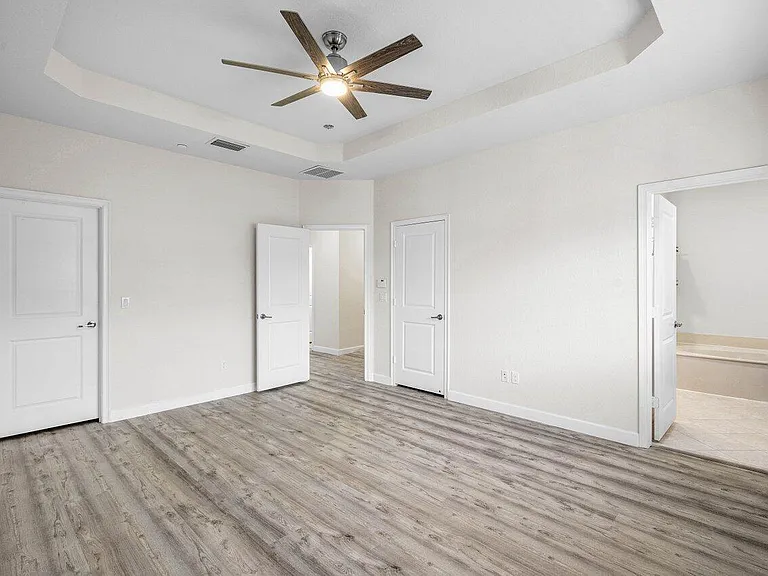 48 NW Hawthorne Pl — Photo 22