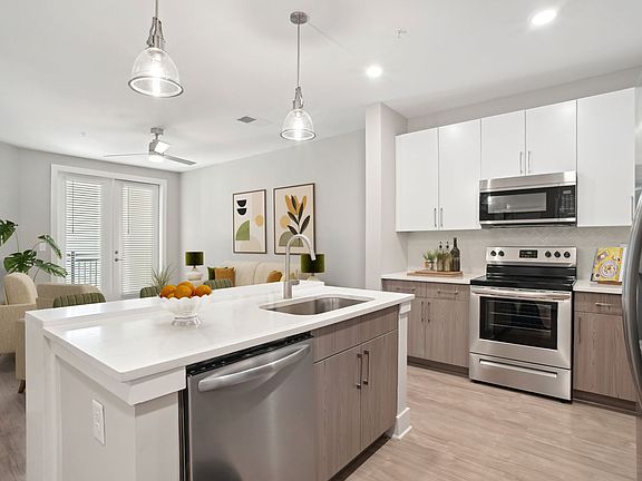 3rd image of 222 S Main St #1-B106