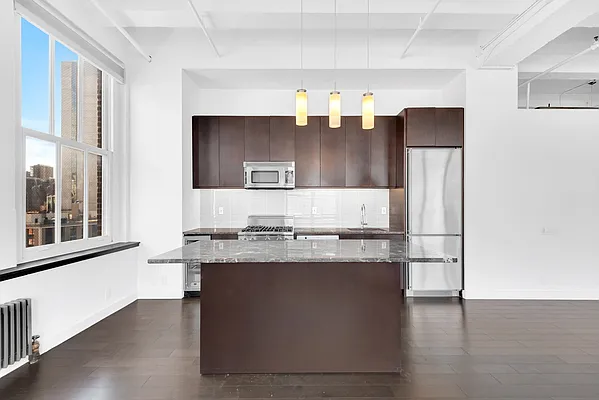 Sold by SERHANT. | media 3