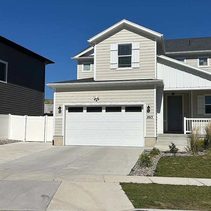 1st image of 2613 N Snowberry Dr