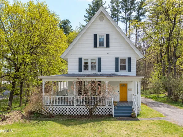 49 South St, Great Barrington, MA 01230
