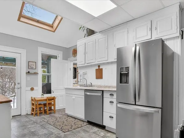 181 South St APT 1, Ballston Spa, NY 12020