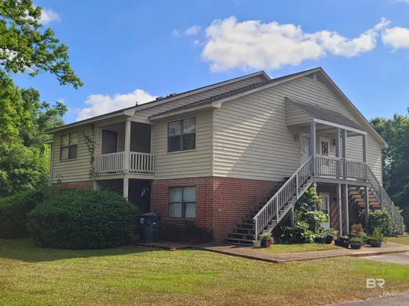 200 Autumn Park Dr #8C, Fairhope, AL 36532