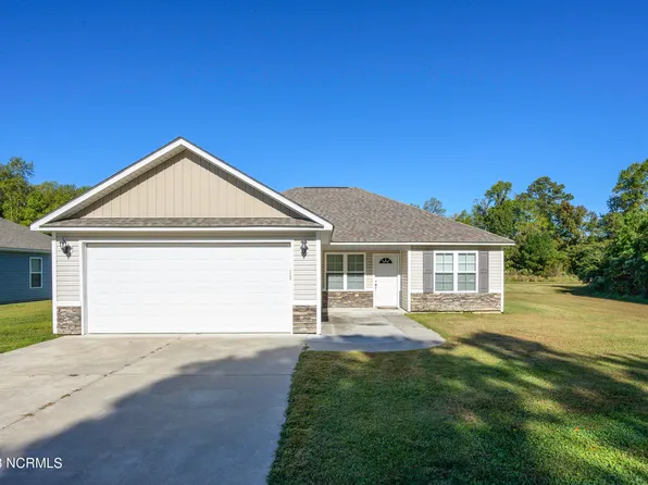 207 Midyette Avenue, New Bern, NC 28560