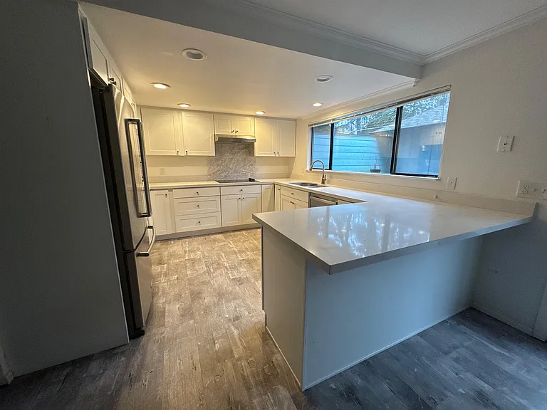 1035 156th Ave NE #18 — Photo 13