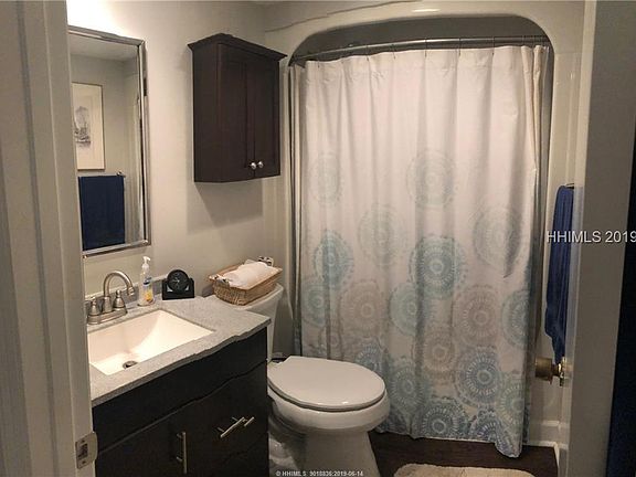 5th image of 34 Forest Beach Dr APT B-2