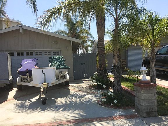 4th image of 27238 Lakehurst Ave