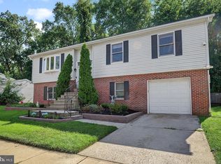 71 Homan Ave, Ewing, NJ 08618