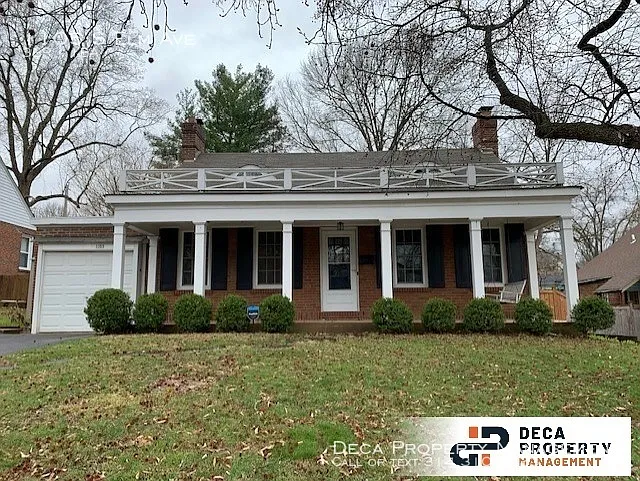 1105 S Elm Ave photo 1