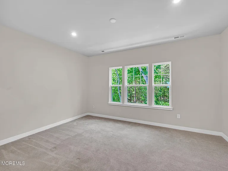 9 Halifax Rd — Photo 30