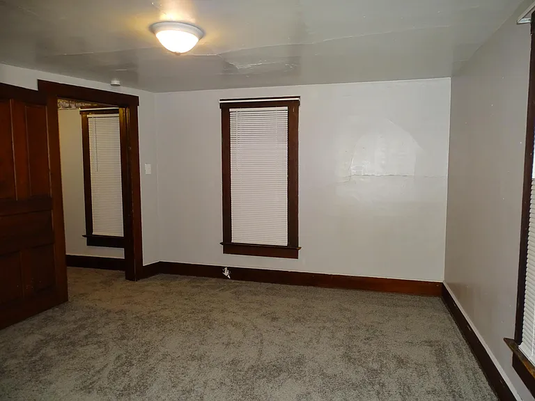 127 Burley St — Photo 12