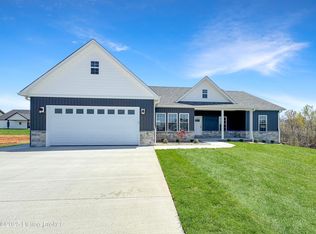 61 Robert Allen Ln, Brandenburg, KY 40108