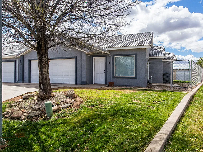 1042 N 1340 West Cir #2 — Photo 3