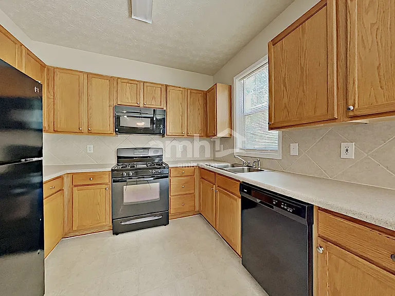 3567 Butler Springs Trce NW — Photo 3