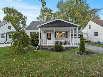 74 Fontaine Dr, Cheektowaga, NY, 14215