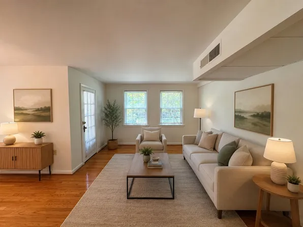 6500 Boulevard Vw APT A1, Alexandria, VA 22307