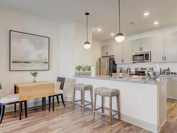 Highline North Apartments