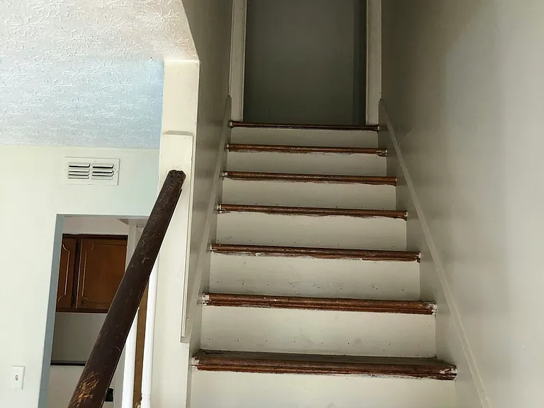 4069 Prescott Ave — Photo 2