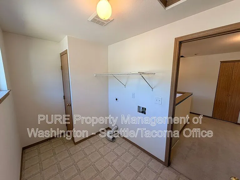 804 28th Ave SE — Photo 19
