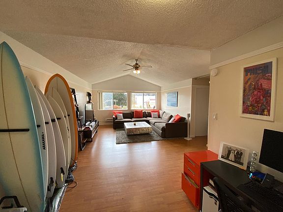 3rd image of 1227 Anza St APT 10