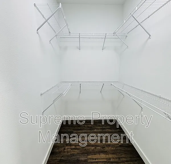 6073 Vermont Ave — Photo 12
