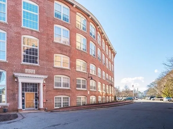 200 Market St Unit 3107, Lowell, MA 01852