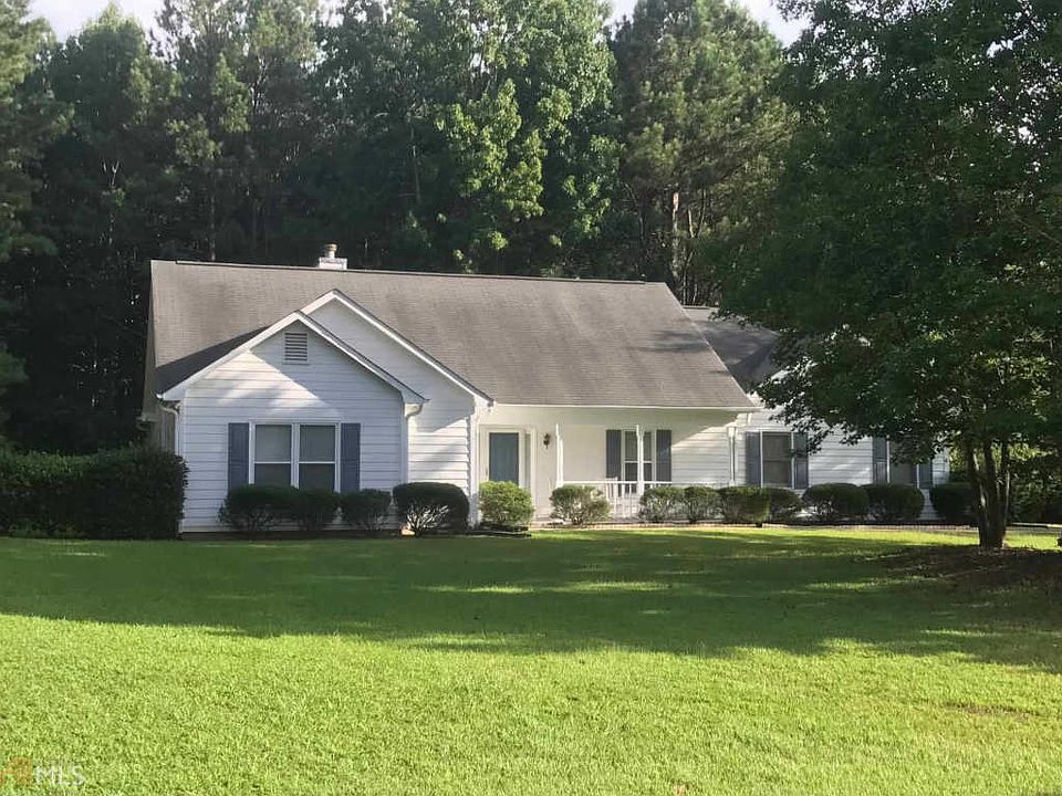 1st image of 84 Pecan Lake Dr