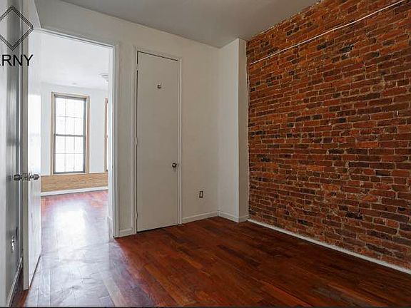 5th image of 127 Rogers Ave #1Q