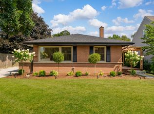 208 47th St, Western Springs, IL 60558