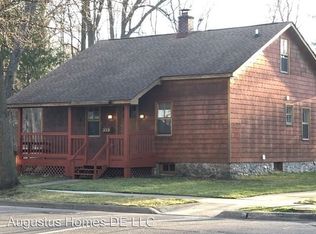 339 Oak St, Rochester, MI 48307