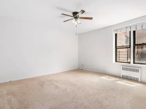 83-75 Woodhaven Boulevard image 4 of 11