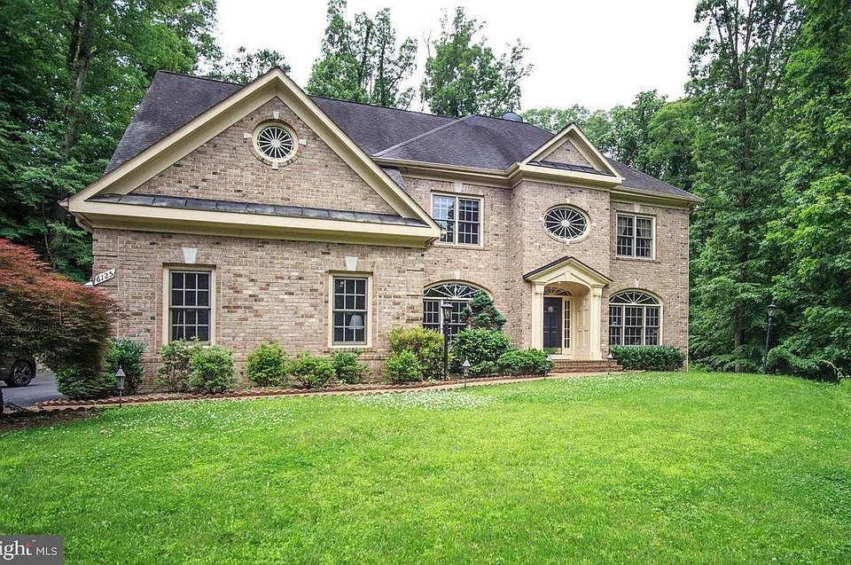 1st image of 6125 Old Dominion Dr