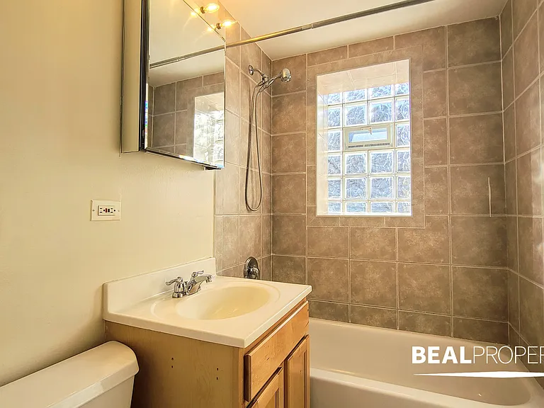3244-54 N Clifton Ave — Photo 35