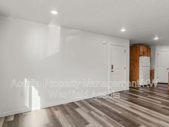 5th image of 5741 S 5th Ave Unit B