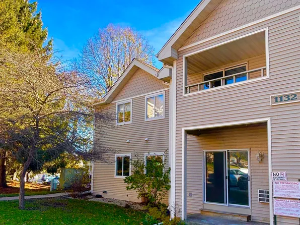 1132 Morraine View Dr Unit 104, Madison, WI 53719
