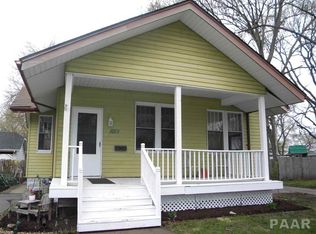 1019 S 4th St, Pekin, IL