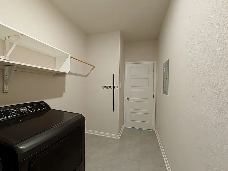 3205 Junction Bay — Photo 23