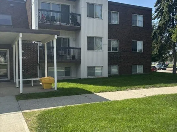 11455 41st Ave NW #104, Edmonton, AB T6J 0T9