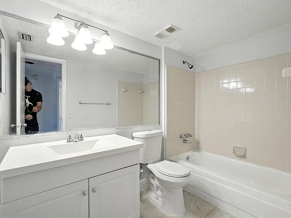 4th image of 4281 W Mcnab Road #16