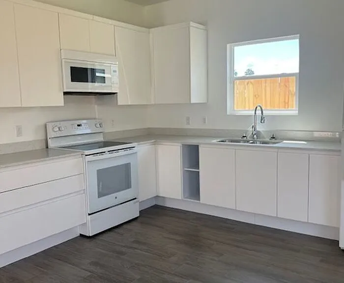 1415 Marcela Dr #4 — Photo 2
