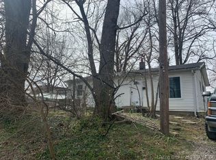 1541 E 8th St, New Albany, IN 47150