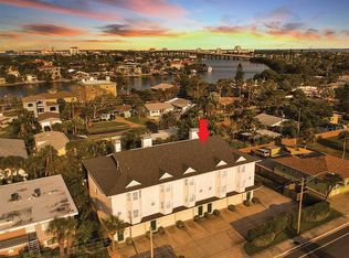 3623 Gulf Blvd, Saint Pete Beach, FL 33706