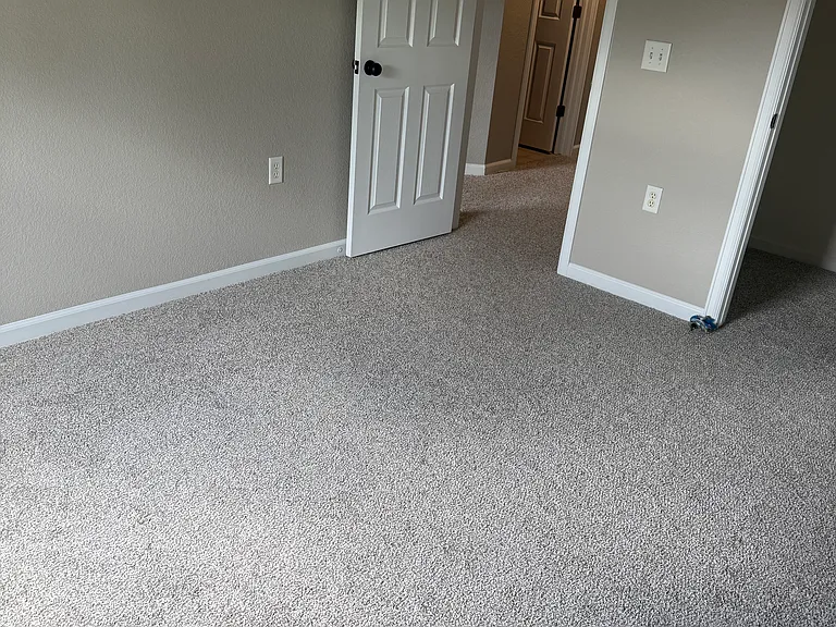 bedroom photo 3