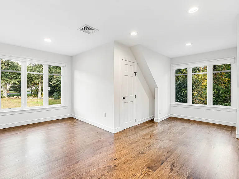 0 Strawberry Hill Rd — Photo 8