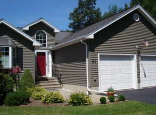 41 Potter Farm Rd, Auburn, MA 01501